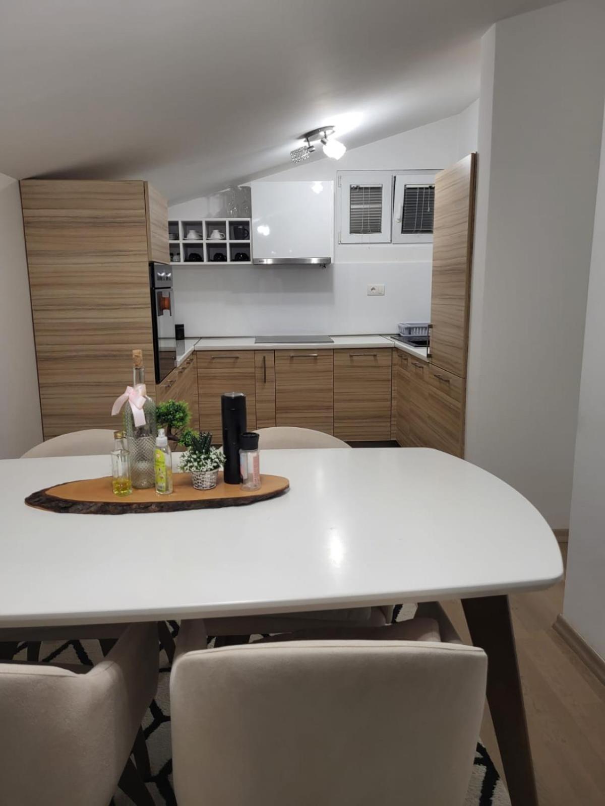 Matkovic Residence ティヴァト エクステリア 写真